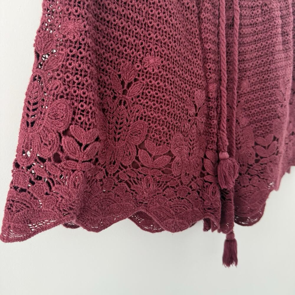 Abercrombie & Fitch Crochet Lace Drawstring Shorts Maroon Boho Size Small - Picture 5 of 5